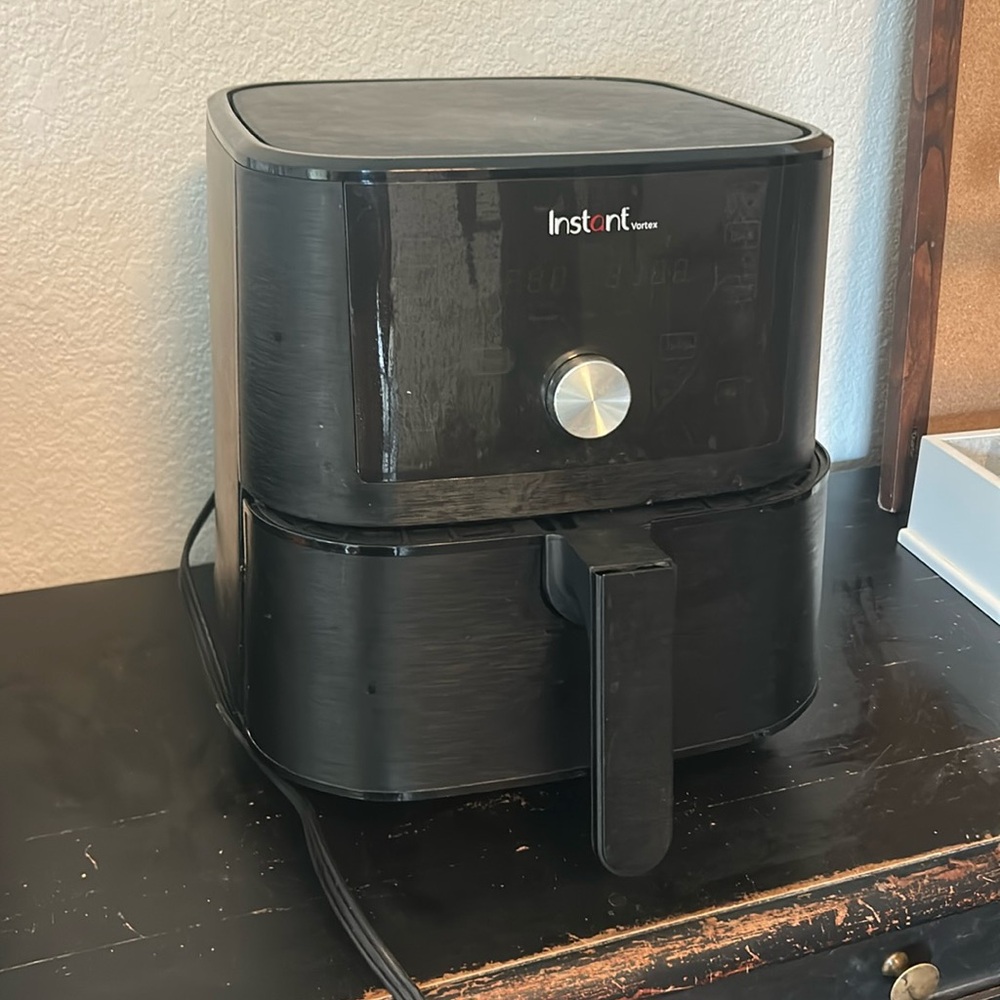 Instant Air fryer